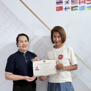 เรียนนวดหน้าที่ไหนดี โรงเรียนออร่าสปาและความงาม